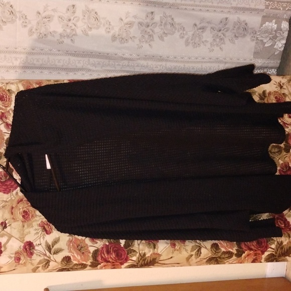 Veveret Sweaters - VEVERET black cardigan